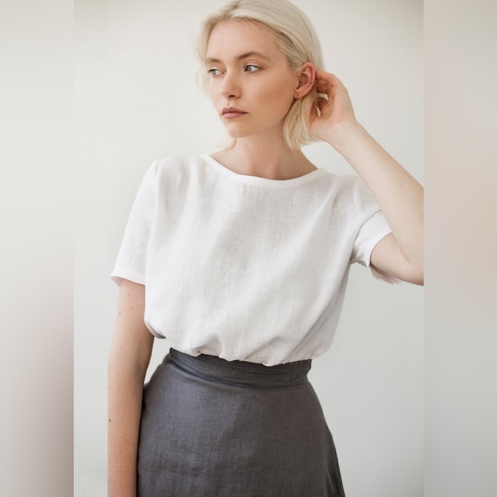 NWT Linen Handmade Studio Yuna Short Sleeves Top in Beige